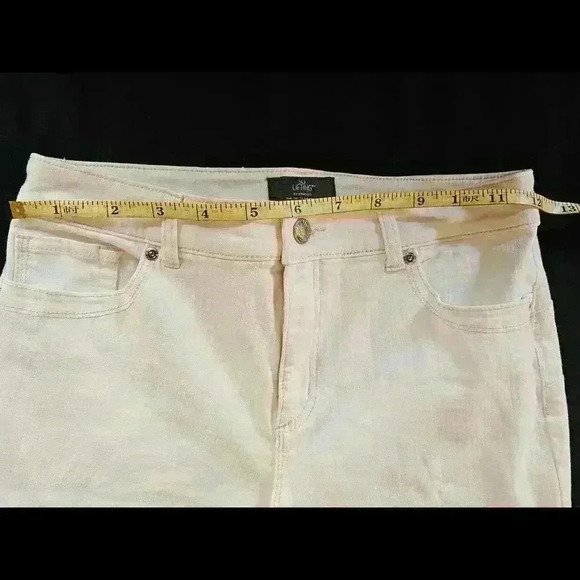 Chicos Cream Color Straight Leg Jeans .5 Tall - Picture 5 of 7